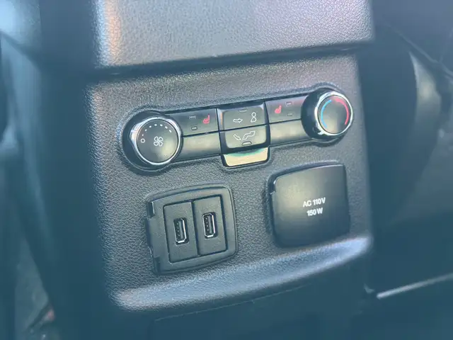 2016 FORD EXPLORER LIMITED – 3.5L V6 – AWD-ACCIDENT FREE - Photo 18