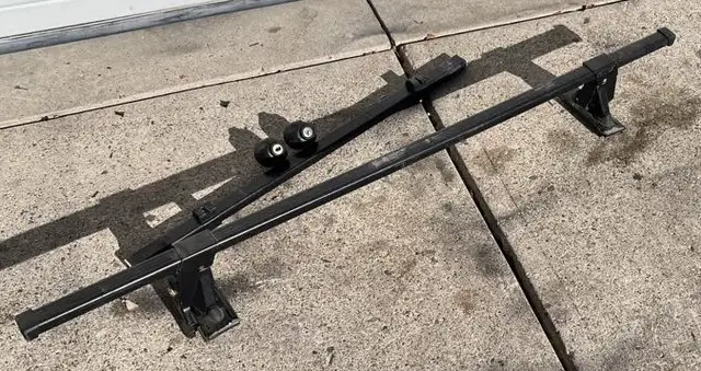 PARTS THULE CROSS BARS / CARGO BARS