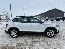 2023 Volkswagen Taos Trendline - Photo 4