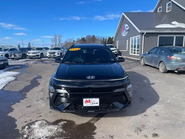 2024 Hyundai Kona - Photo 2