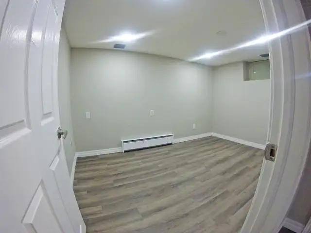 1 Bedroom Apartment -  Renovated/Cozy/Spacious/All inclusive - Photo 6