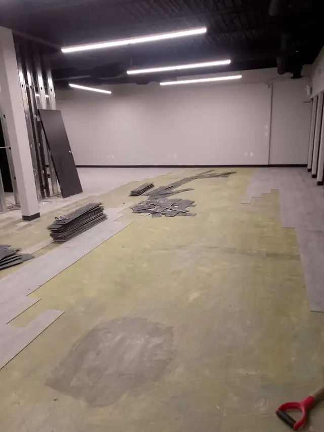 need cash or full time work - Photo 4