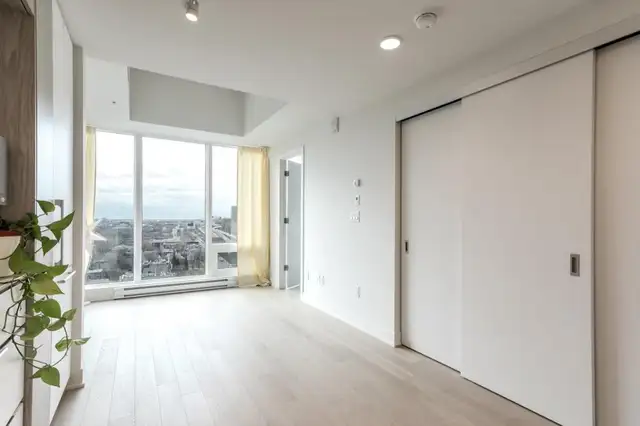 Montreal Downtown/Central Business District | TDC3 Studio - Photo 2