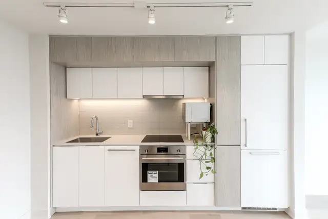 Montreal Downtown/Central Business District | TDC3 Studio - Photo 3