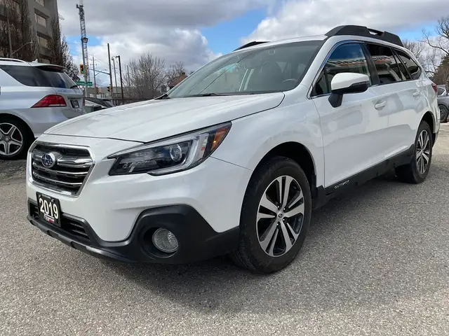 2019 Subaru Outback 2.5i Limited W/ Eye Sight Pkg - LEATHER! NAV - Photo 3
