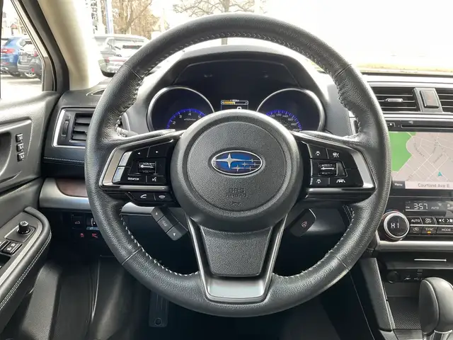2019 Subaru Outback 2.5i Limited W/ Eye Sight Pkg - LEATHER! NAV - Photo 20