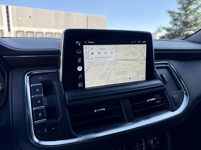 2022 Chevrolet Suburban LT - DURAMAX DIESEL! - Photo 3
