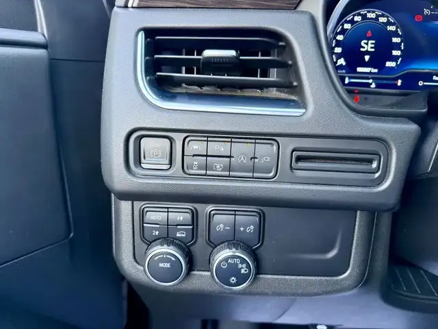 2022 Chevrolet Suburban LT - DURAMAX DIESEL! - Photo 9