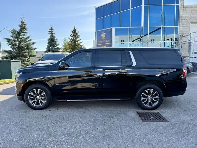 2022 Chevrolet Suburban LT - DURAMAX DIESEL! - Photo 12