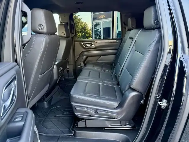 2022 Chevrolet Suburban LT - DURAMAX DIESEL! - Photo 16