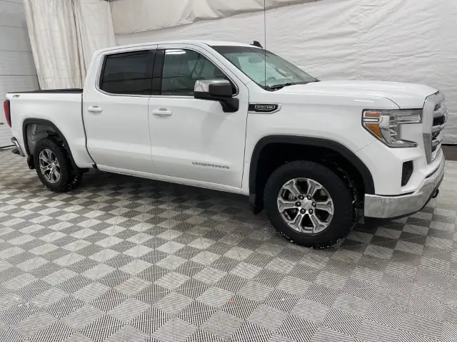 2021 GMC Sierra 1500 - Photo 3