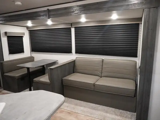 2022 Keystone RV Hideout 272BH, BRIGHT & MODERN VERY CLEAN BUNKH - Photo 4