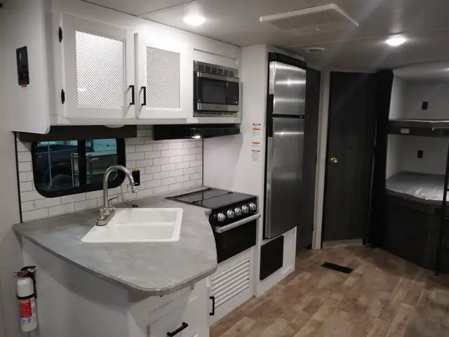 2022 Keystone RV Hideout 272BH, BRIGHT & MODERN VERY CLEAN BUNKH - Photo 8