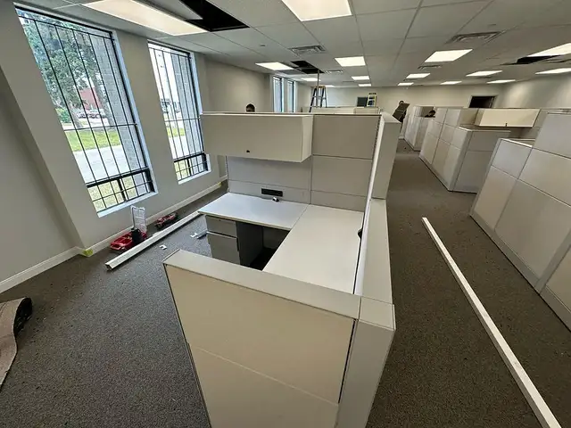 Teknion Leverage Arctic System-Excellent Condition-Call Us Now! - Photo 3
