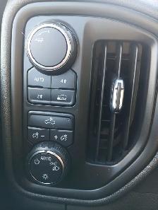 2022 Chevrolet Silverado 1500 - Photo 13