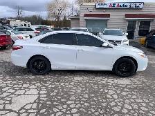 2015 Toyota Camry LE - Photo 3