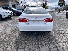 2015 Toyota Camry LE - Photo 5