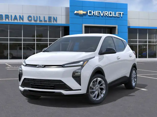 2027 Chevrolet Bolt - Photo 6