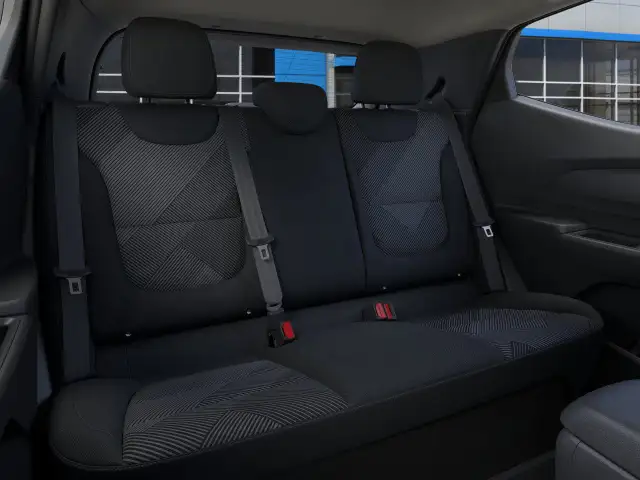 2027 Chevrolet Bolt - Photo 17