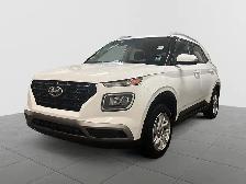 2024 Hyundai Venue Preferred Preferred | Heated Seats & Steering