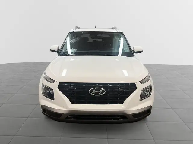 2024 Hyundai Venue Preferred Preferred | Heated Seats & Steering - Photo 3