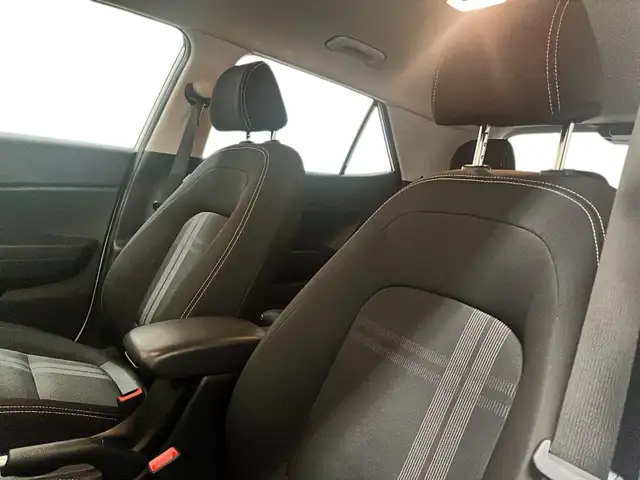 2024 Hyundai Venue Preferred Preferred | Heated Seats & Steering - Photo 9