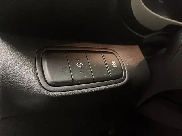 2024 Hyundai Venue Preferred Preferred | Heated Seats & Steering - Photo 11