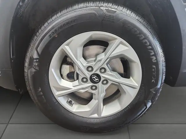 2022 Hyundai Tucson Preferred Preferred | Heated Steering Whe... - Photo 8