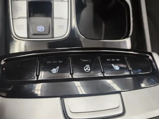 2022 Hyundai Tucson Preferred Preferred | Heated Steering Whe... - Photo 24