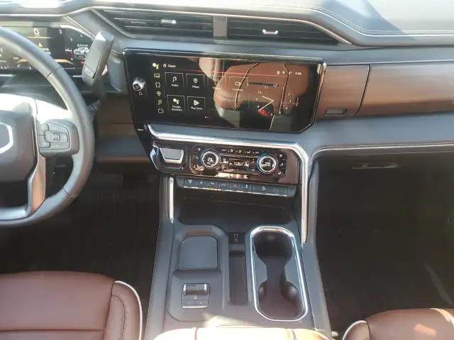 2026 GMC Sierra 3500HD - Photo 12