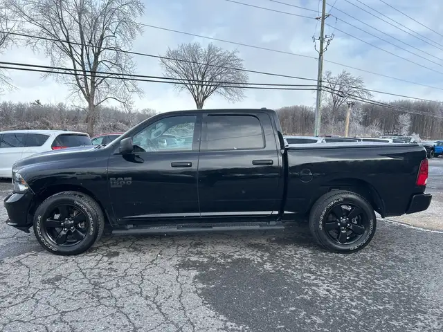 2023 Ram 1500 Classic Express - Photo 4