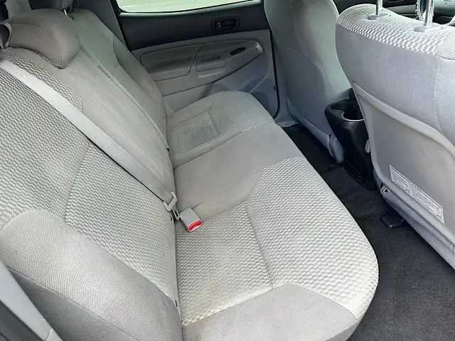2015 Toyota Tacoma 4WD Double Cab V6 Auto - Photo 8