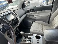 2015 Toyota Tacoma 4WD Double Cab V6 Auto - Photo 12