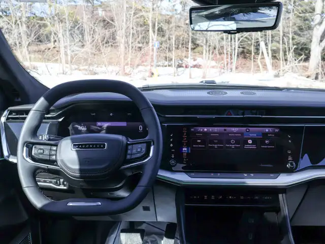 2024 Jeep Wagoneer S Launch Edition- Pano Sunroof - - Photo 21