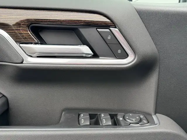 2026 GMC Sierra 1500 Elevation- X31 Offroad Pkg - Wireless - Photo 19