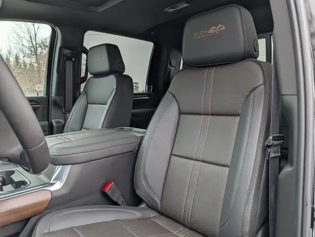 2026 Chevrolet Silverado 2500HD High Country- Max Trailering - Photo 33