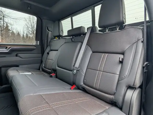 2026 Chevrolet Silverado 2500HD High Country- Max Trailering - Photo 34
