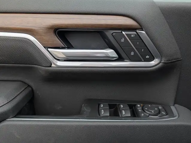 2026 Chevrolet Silverado 2500HD High Country- Max Trailering - Photo 36