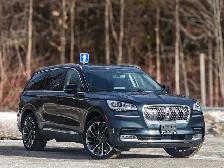 2022 Lincoln Aviator Reserve- 201a - Pano Roof - Photo 2