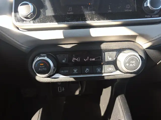 2021 Nissan Versa SV SV | Heated Seats | Blind Spot - Photo 13
