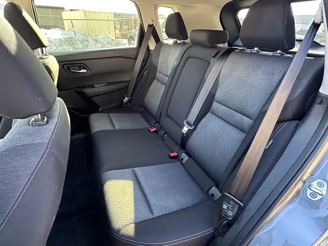 2024 Nissan Rogue - Photo 13