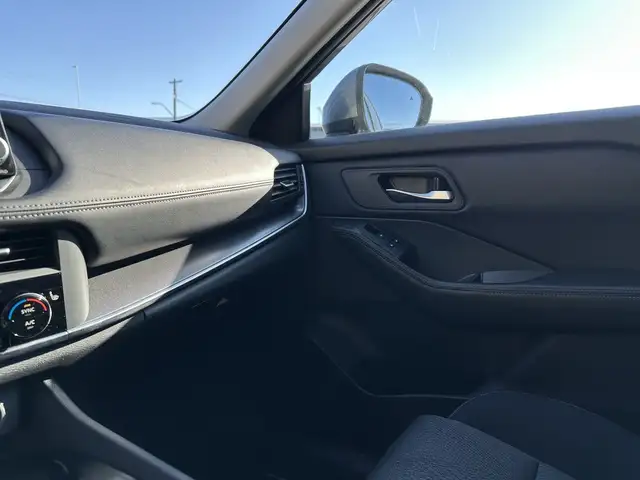 2024 Nissan Rogue - Photo 22