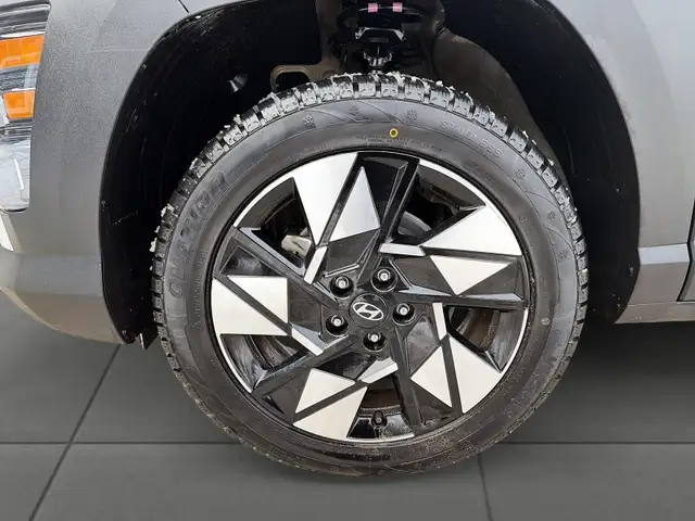 2024 Hyundai Kona 2.0L Preferred 2.0L Preferred | Heated Fron... - Photo 11