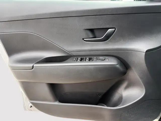 2024 Hyundai Kona 2.0L Preferred 2.0L Preferred | Heated Fron... - Photo 19