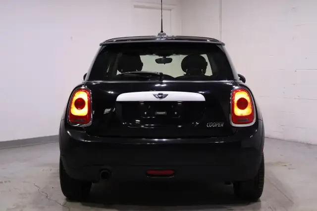 2015 MINI Cooper Hardtop 3dr HB for sale - Photo 5