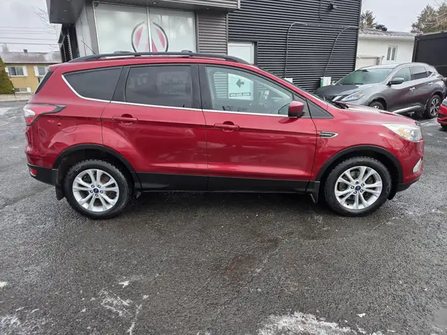 Ford Escape SE 2017 SE MAGS TOIT PANO - Photo 9