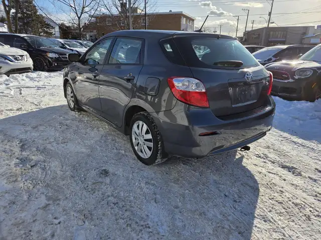 Toyota Matrix 2011 AUBAINE FIABILITE ECONOMIQUE - Photo 5