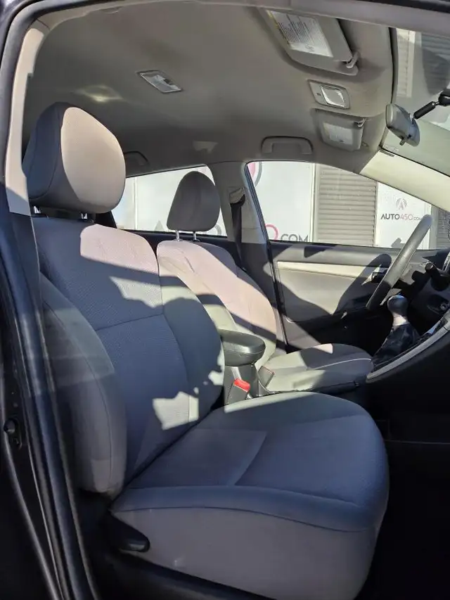 Toyota Matrix 2011 AUBAINE FIABILITE ECONOMIQUE - Photo 10