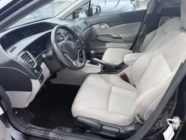 2015 HONDA Civic LX - Photo 16