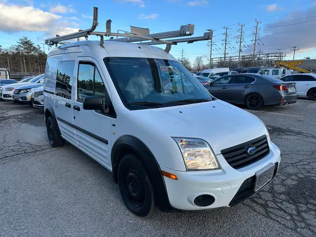 2011 Ford Transit Connect XLT - Photo 7